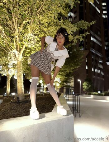 Accelgirl