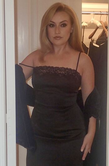 Full leaked Amelia dimoldenberg private onlyfans photo