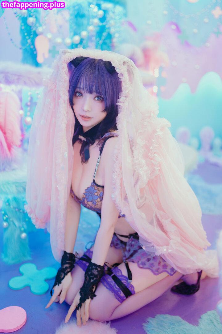 Ely Cosplay / Ely_eee / eeelyeee Fotografie OnlyFans Dezbrăcată #302