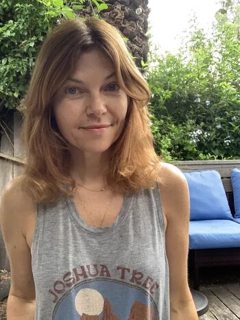 Nicole De Boer