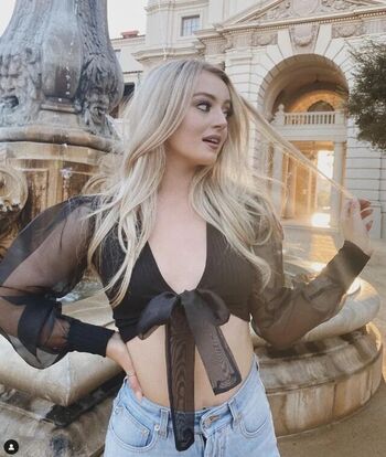 Savannah Kennick